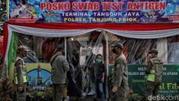 Sementara itu, menurut keterangan petugas saat ini belum memasuki puncak arus balik di Terminal Bus Tanjung Priok. Diperkirakan puncak arus balik akan terjadi pada 20-21 Mei 2021 hingga 24 Mei mendatang.