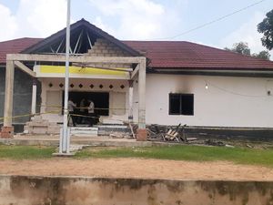 8 Warga Pembakar Polsek Candipuro Ditangkap, 1 Orang Masih di Bawah Umur