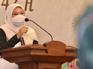 Dear Pengusaha, Menaker Wajibkan THR Dibayar Maksimal H-7 Hari Raya