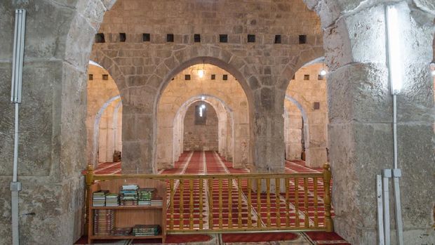 Terowongan di dalam Musholla Marwani di kompleks Al Aqsa, Kota Tua Yerussalem.
