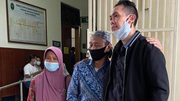 nenek kehilangan rumah dijual tetangga