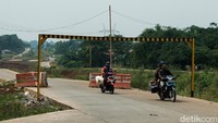 Jalan ini akan menghubungkan dua jalan nasional, yaitu Jalan Raya Bogor dan Jalan Raya Parung.  