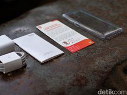 Unboxing Xiaomi Redmi Note 10S, HP Rp 2 Jutaan Bawa Layar AMOLED