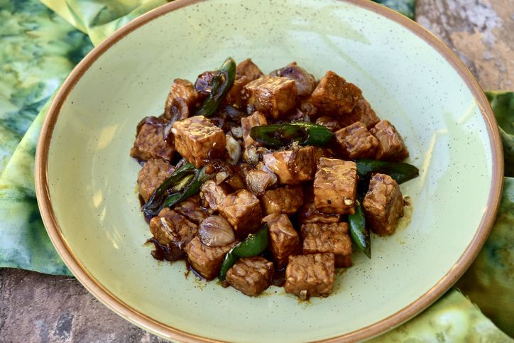 5 Resep Tempe Rumahan Enak yang Sederhana dan Sedap
