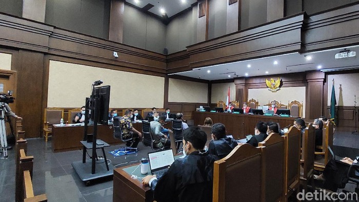 Sidang Kasus Bansos Corona