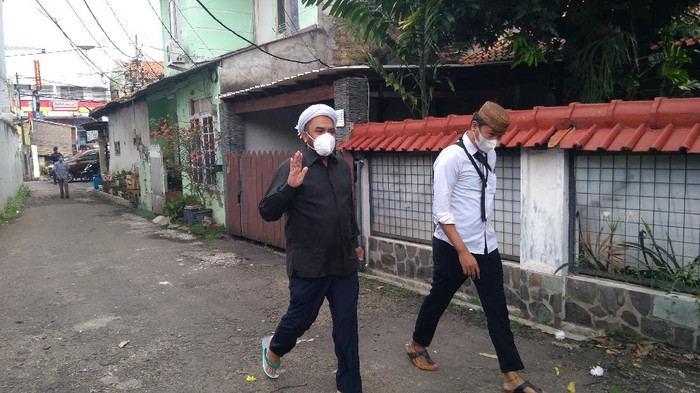 Suasana rumah duka Wimar Witoelar