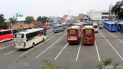 Terminal Cicaheum Kembali Bergeliat Usai Larangan Mudik Berakhir
