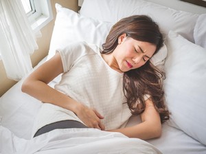 5 Langkah Pertolongan Pertama Mengobati Sakit Perut