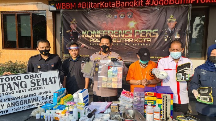Bermodal Mantan Asisten Dokter, Pria Blitar Obati Pasien Pakai Obat Keras dan Obat Hewan