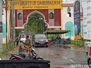 Resepsi Pernikahan UAS dan Fatimah Az Zahra Digelar Tertutup