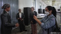 Sebelum menjadi museum, bangunan ini dahulunya adalah sekolah kedokteran yang didirikan oleh Belanda dengan nama School tot Opleiding van Inlandsche Artsen disingkat STOVIA atau Sekolah Dokter Bumiputra.  