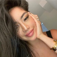 Dalam beberapa tahun terakhir, Lee mencoba membangun kariernya sebagai DJ di Las Vegas. Meski sukses di internasional, ia mengaku darah Asia masih mengakar padanya. Foto: Instagram @kimlee