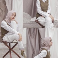 Videonya kan aku posting jam 00.00 malam secara iseng karena sudah pernah di-post sebelumnya. Tapi aku arsip terus aku bikin ulang, terus aku tinggal tidur. Besoknya aku buka TikTok, aku termasuk yang jarang buka TikTok, terus aku lihat kenapa ramai. Followers TikTok aku cuma 15 ribu kok sudah jadi 33 ribu. Tapi ya kaget aja tiba-tiba jadi ramai, ungkap Cut Rauzha kepada Wolipop Rabu (19/5/2021). Foto: Dok. pribadi Cut Rauzha Amalia.