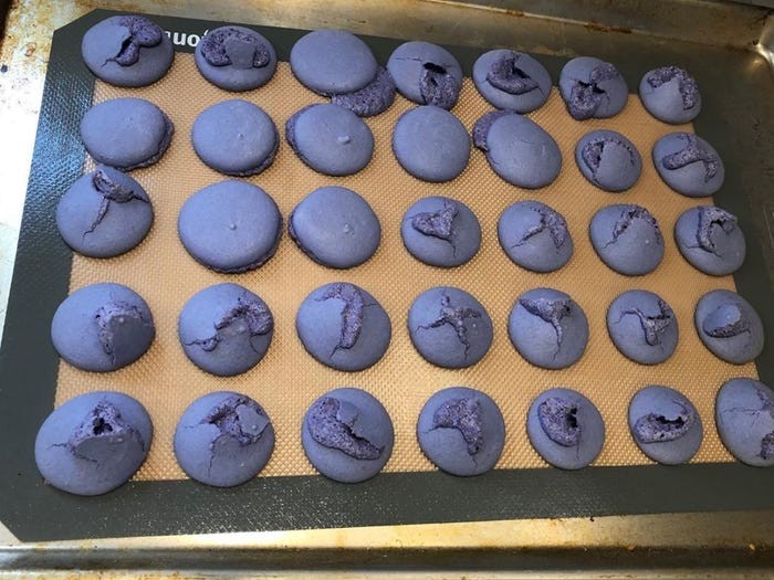 7 Kesalahan Bikin Kue  Ini Mengubah Adonan Jadi Berbentuk Unik