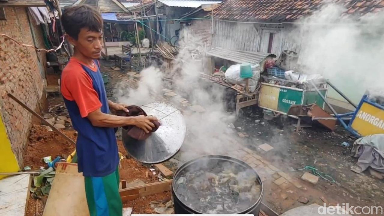 Kue Lopis Tradisi Syawalan Warikan Filosofi dari Presiden Sukarno