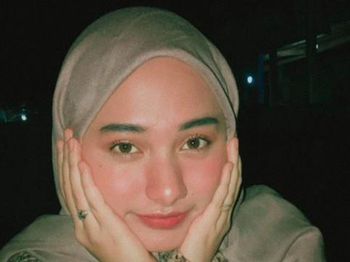 Nadzira Shafa calon istri Ameer
