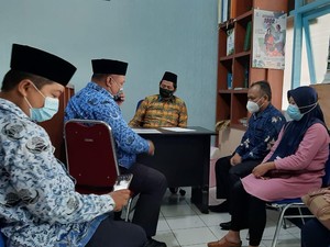 Baznas Kota Malang Ambil Alih Utang Guru TK ke 24 Pinjaman Online