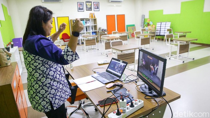 Simak Media Pembelajaran yang Mendukung Sekolah Blended Learning dan Contoh Sekolahnya