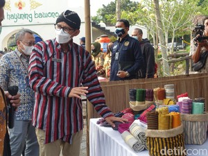 Ini Jurus Sandiaga Uno Bangkitkan UMKM dan Ekraf di Tengah Pandemi