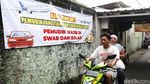 Spanduk Minta Pemudik Diswab Hiasi Kampung Makasar Jakarta