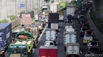 Abis Lebaran Tol Japek Arah Jakarta Macet