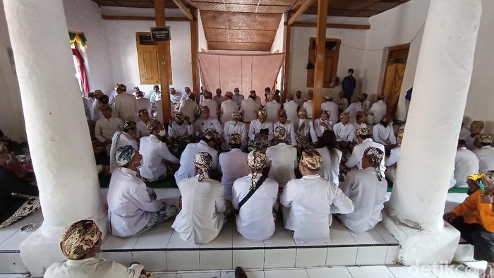 Tradisi gerebek syawal yang digelar Keraton Kanoman Cirebon dibatasi