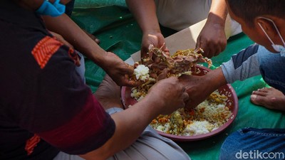 Foto: Tradisi Syawalan Sedekah Laut Demak