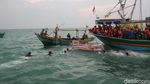 Foto Sedekah Laut Jepara Melarungkan Kepala Kerbau