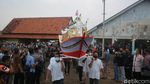 Foto Sedekah Laut Jepara Melarungkan Kepala Kerbau