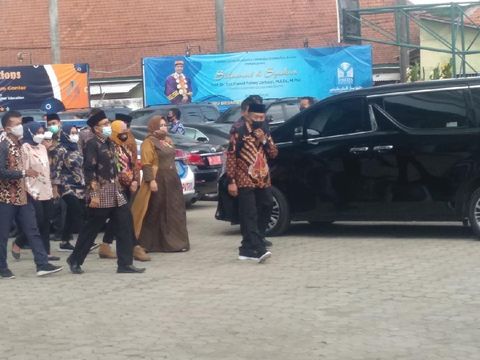 Bupati Ponorogo Sugiri Sancoko bersama Wakilnya Lisdyarita menghadiri resepsi UAS di Ponorogo
