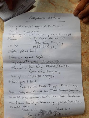 Warga di perumahan Tangerang protes soal toa masjid Warga di perumahan Tangerang protes soal toa masjid