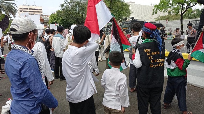 Aksi bela Palestina di depan Kedubes AS, Jumat (21/5/2021)