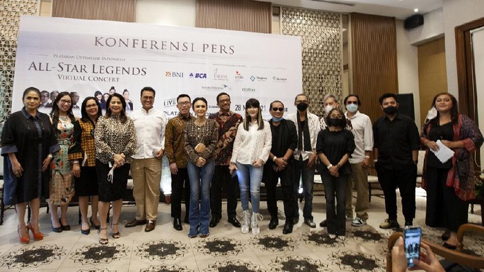 All Star Legends Virtual Concert di hutan kota