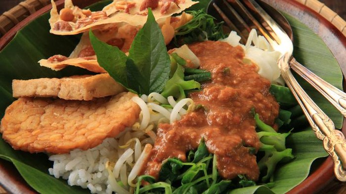 Cara membuat sambal pecel Madiun