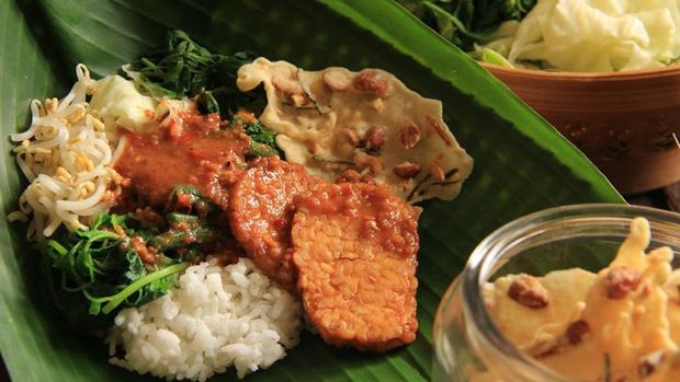 Cara membuat sambal pecel Madiun