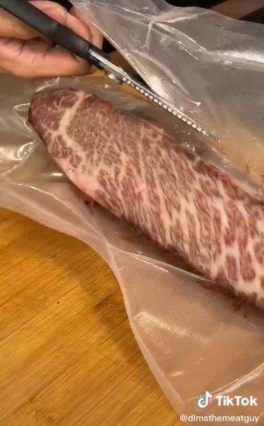 Dims The Meat Guy Masak Wagyu Rp 15 Juta