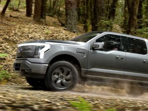 Kebanjiran Pesanan, Ford Akan Tambah Produksi Pickup F-150 Lightning