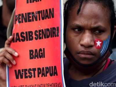 Gedung Merdeka Bandung Digeruduk Warga Papua, Ada Apa?