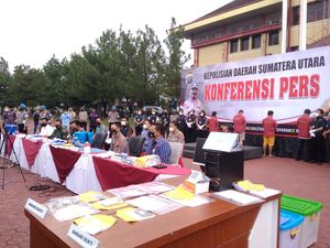 Sebulan Jual Vaksin Secara Ilegal, 2 Dokter-ASN di Sumut Raup Rp 238 Juta
