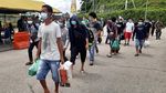 Foto: Malaysia Deportasi Pekerja Migran RI