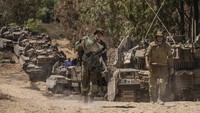 Selain itu, negara super power Amerika Serikat juga begitu mendukung dan membela Israel. Dengan demikian, kekuatan militer Israel tidak bisa diremehkan. AP Photo/Tsafrir Abayov  