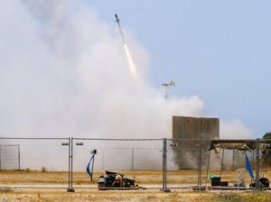3 Roket Hantam Daerah Dekat Kilang Minyak Irak