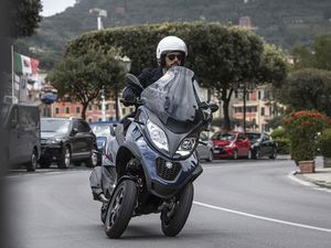 Motor-motor Piaggio Bakal Punya Airbag