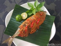 Resep Pepes Ikan Kembung Bumbu Merah yang Sedap Buat Makan Siang