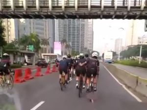 Viral Pesepeda Konvoi di Sudirman Dikawal, Polisi: Yang Kawal Bukan Kami