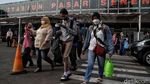 Sibuknya Stasiun Pasar Senen yang Masih Kedatangan Pemudik Arus Balik