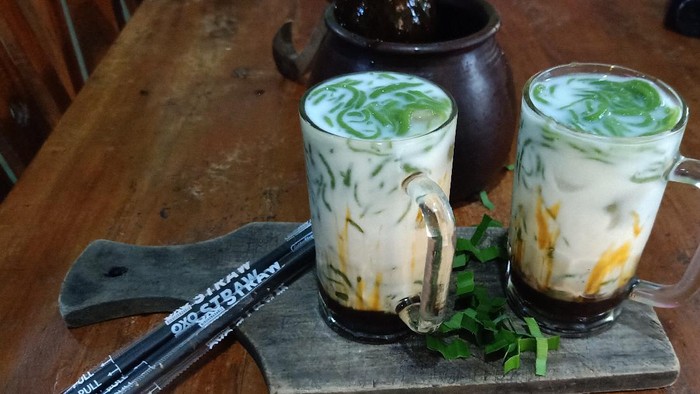 Cara Membuat Es Dawet Ayu Banjarnegara yang Manis dan Menyegarkan