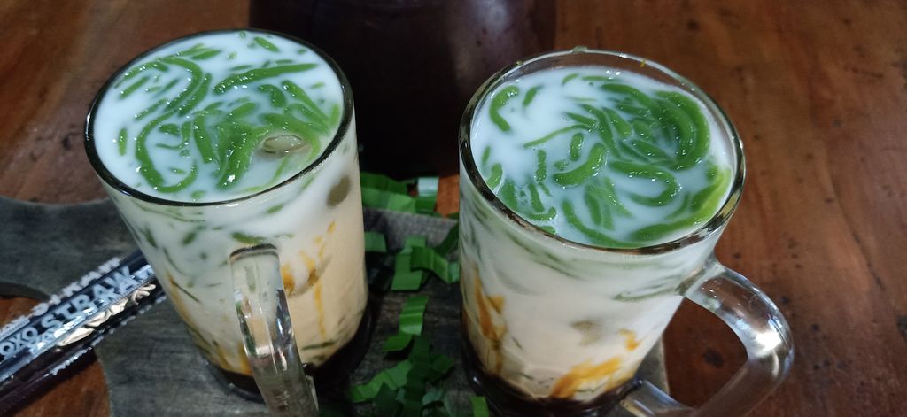 Dinobatkan Jadi Minuman Terpopuler, Ini Kesegaran Dawet Ayu Banjarnegara