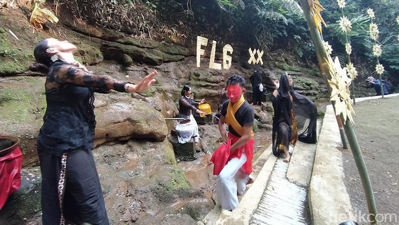 Festival Lima Gunung Festival Lima Gunung