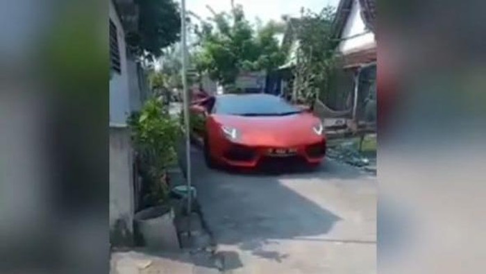 lamborghini di lamongan